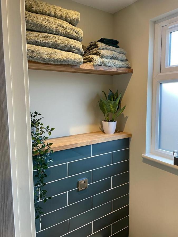 The Hideaway By The Sea - Free Parking Appartement Hove Buitenkant foto