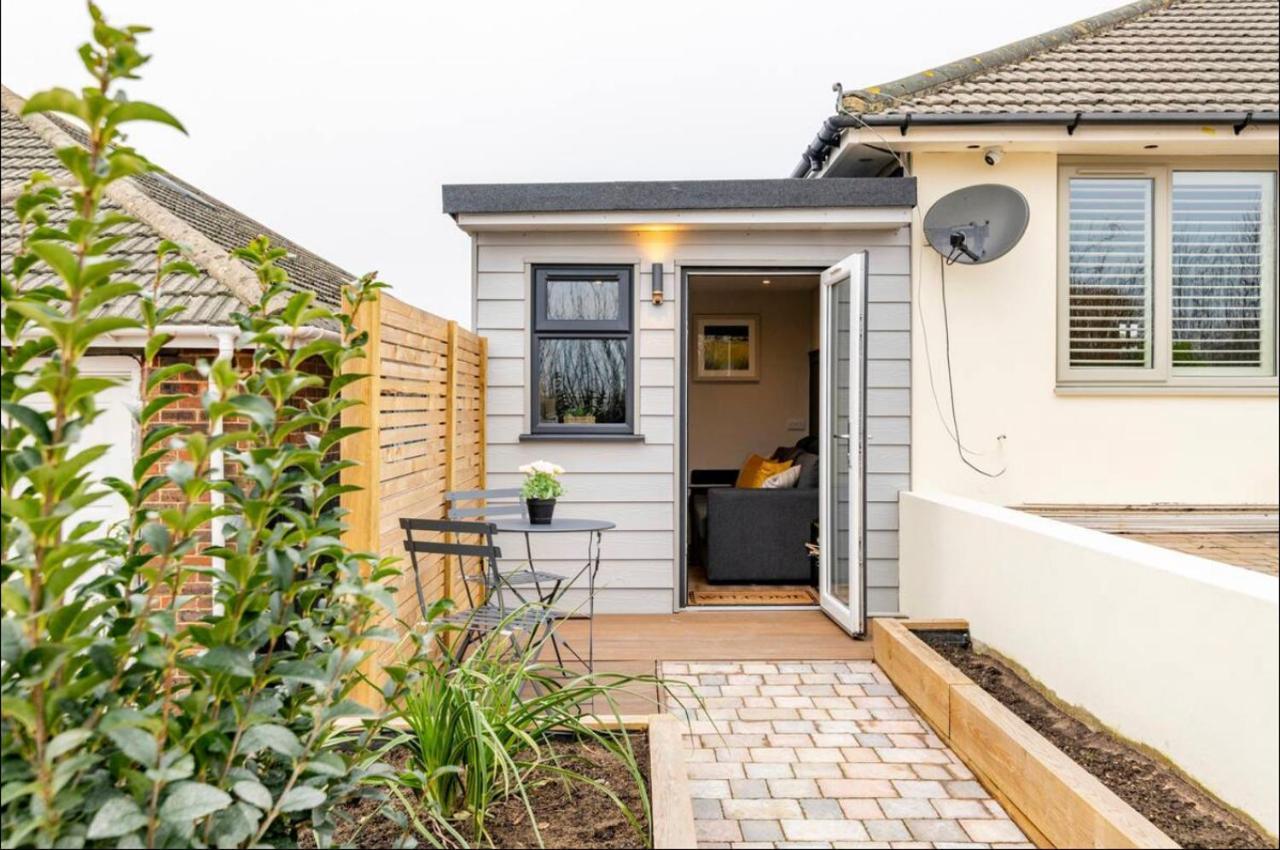 The Hideaway By The Sea - Free Parking Appartement Hove Buitenkant foto