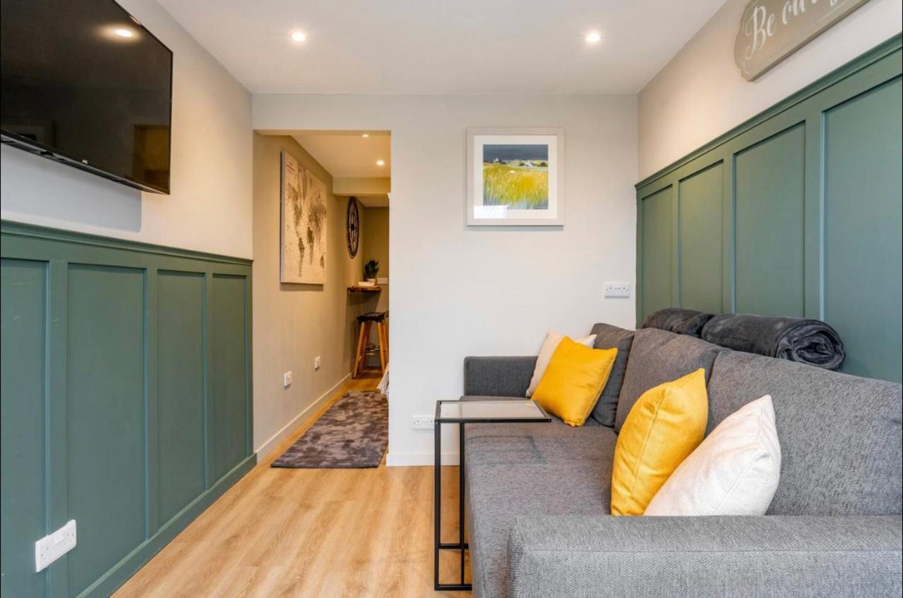 The Hideaway By The Sea - Free Parking Appartement Hove Buitenkant foto